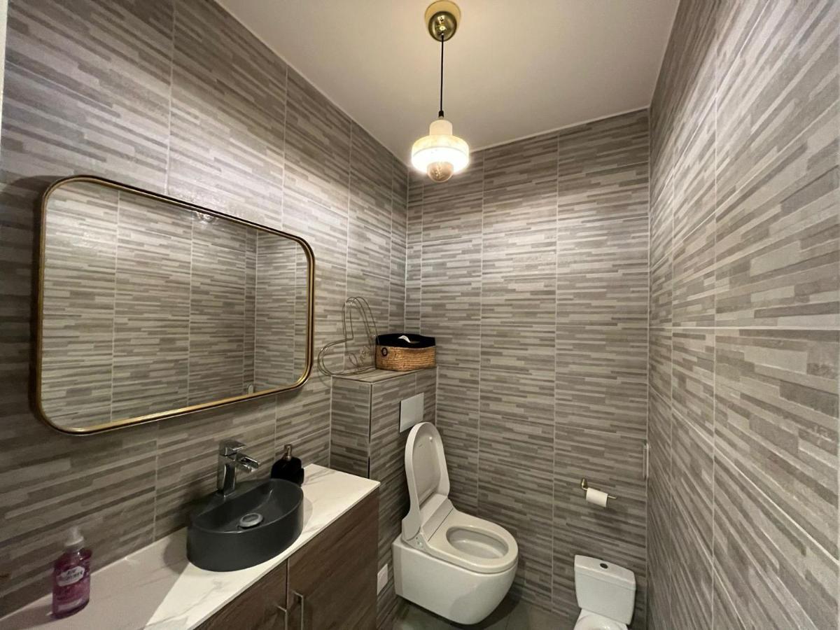 Appartement Luxueux Climatise Avec Terrasse, 6 Couchages - 17Eme Arrondissement De Paris Clichy Exterior foto